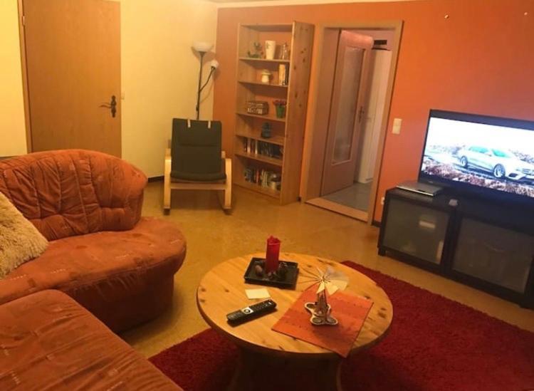 Gemütliche 3 Raum Wohnung im Dachgeschoss Ehrenfriedersdorf Exterior foto